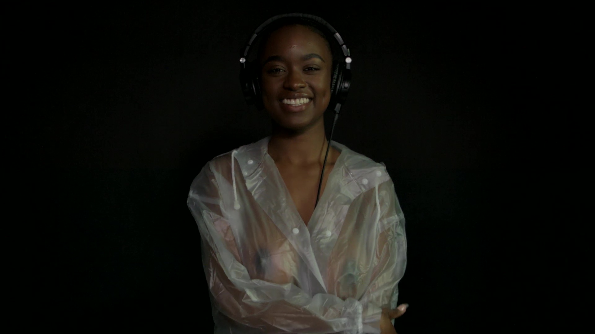 content/Naomi/Naomi Raincoat/3.jpg